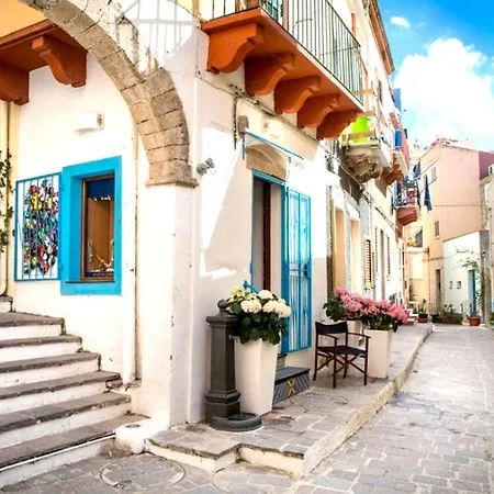 Casa Gioia Nel Cuore Di Carloforte; Wifi E Ac Apartment