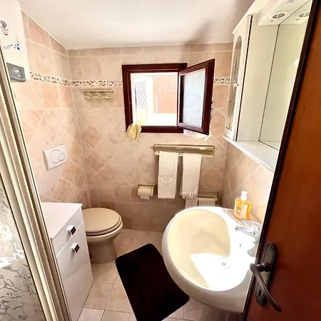 Appartamento Casa Gioia Nel Cuore Di Carloforte; Wifi E Ac *